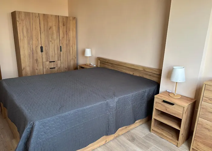 Cozy 1-bedroom Near Old Town - Purple5 * Plovdiv